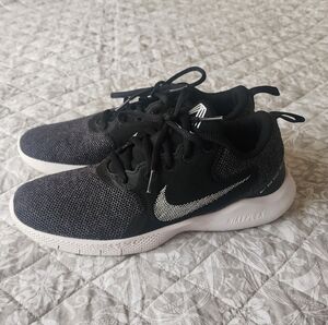 Nike Flex Experience Run 10 Black W